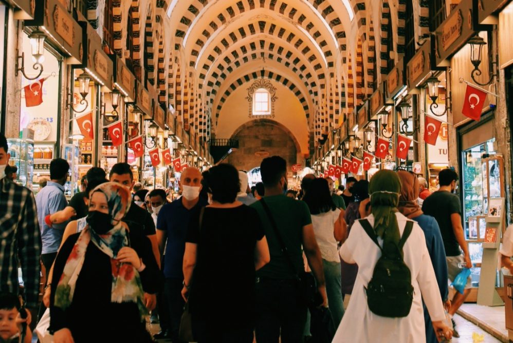 Peluang dan Tantangan bagi Agen Travel dalam Menjangkau Pasar Muslim